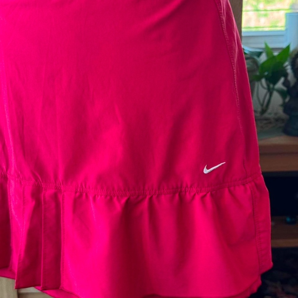 Nike Hot Pink Ruffle Hem Athletic Tennis Skirt